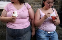 Ученые научились лечить ожирение раствором бактерий