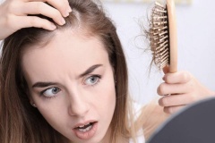 Выпадение волос и гормональный дисбаланс 