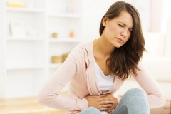 Нормально ли расстройство желудка во время менструации?